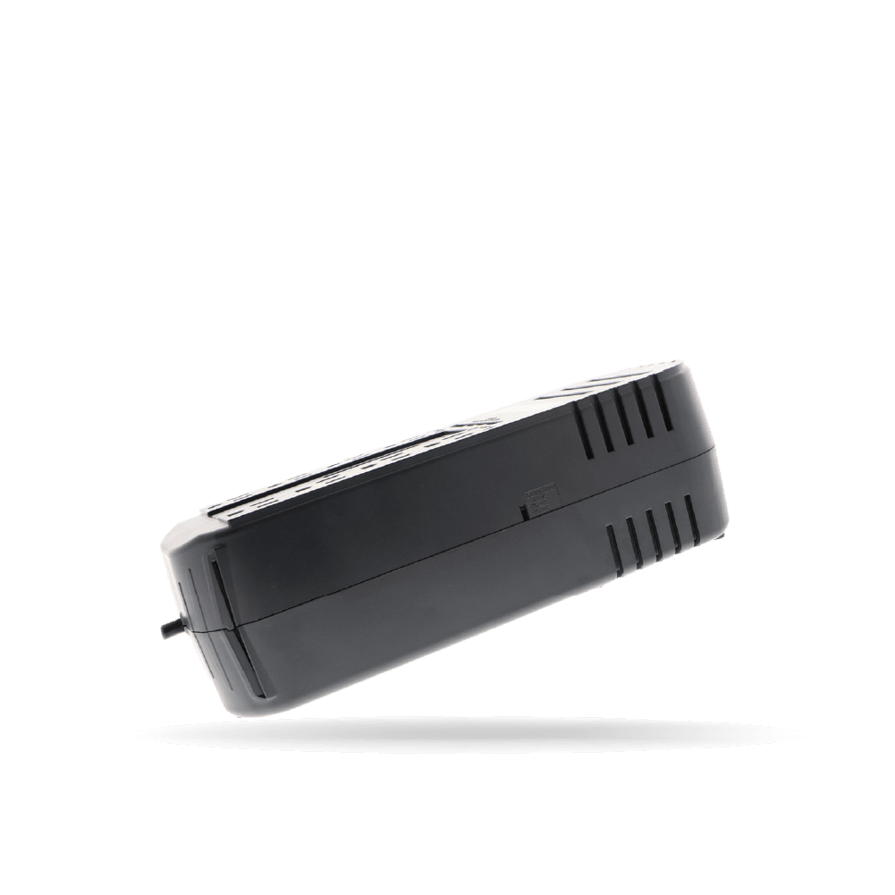 Estabilizador Forza FVR-2202 2200VA, 8TOMAS, FVR 2202 - 2200VA/1100W